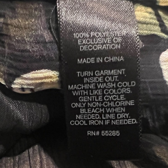 🆕 Express floral peplum sheer scoop neck cami tank top black purple small - Picture 5 of 6